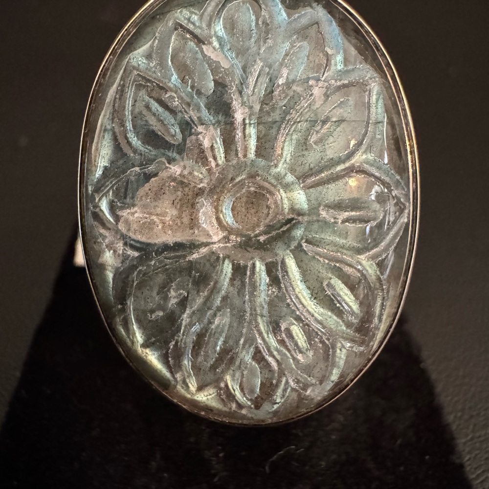 Floral Carved Oval labradorite Stone Ring set an a Sterling silver setting